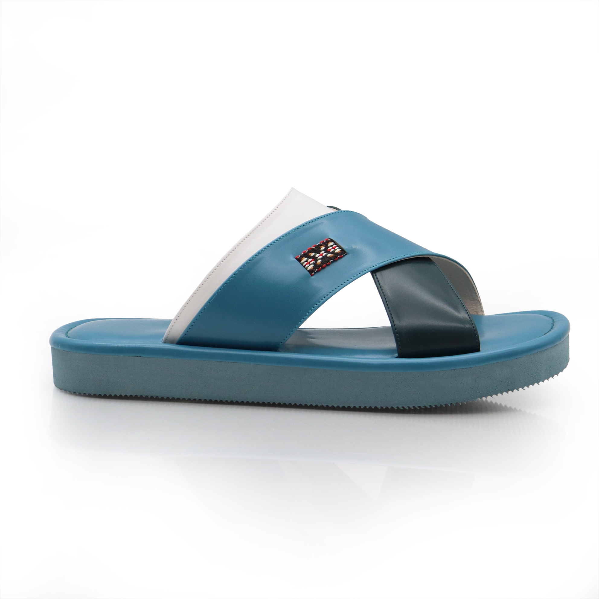 نعال زبيري لبني 1 نعال زبيري لبني 1