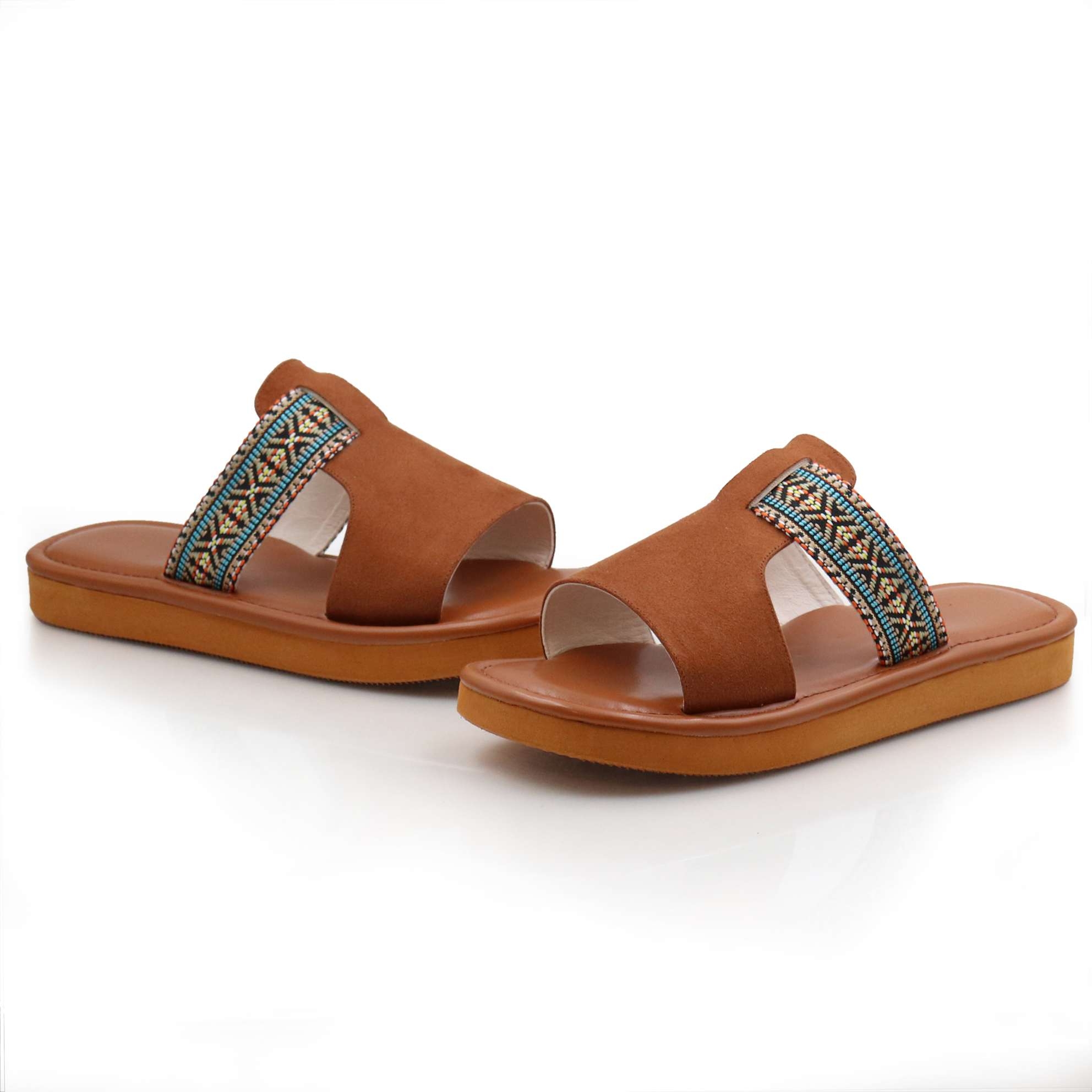 نعال قصيمي جملي نعال قصيمي جملي