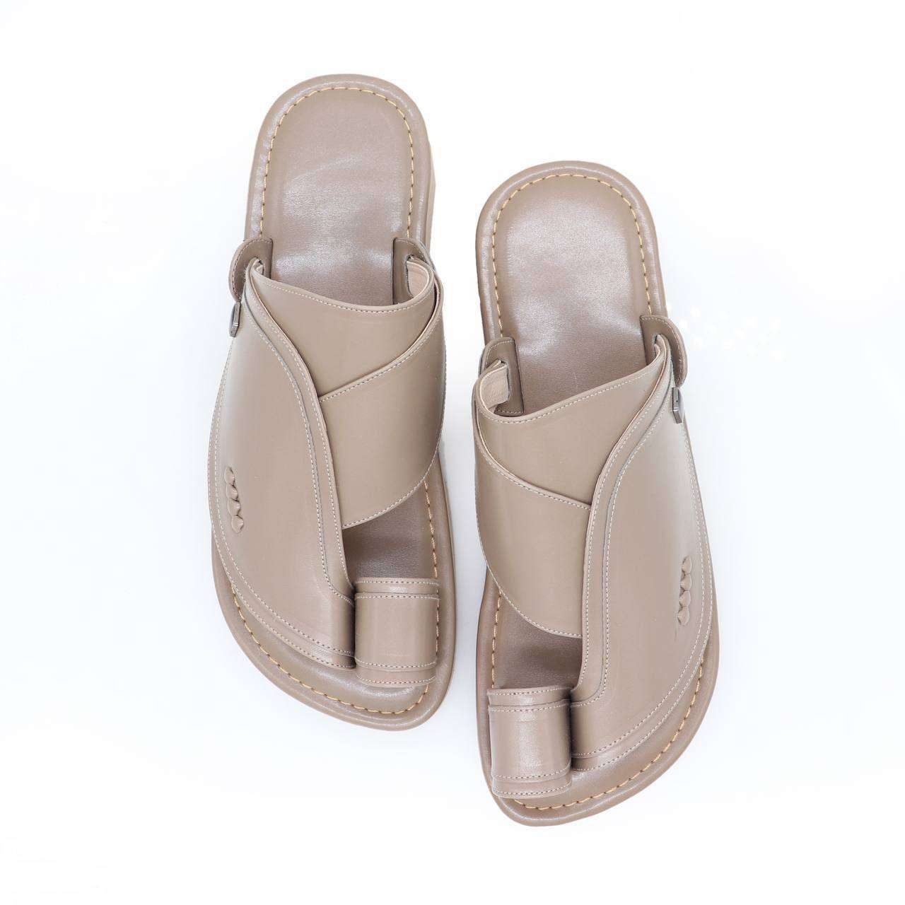 حذاء شرقي فخم بيج 3 حذاء شرقي فخم بيج 3