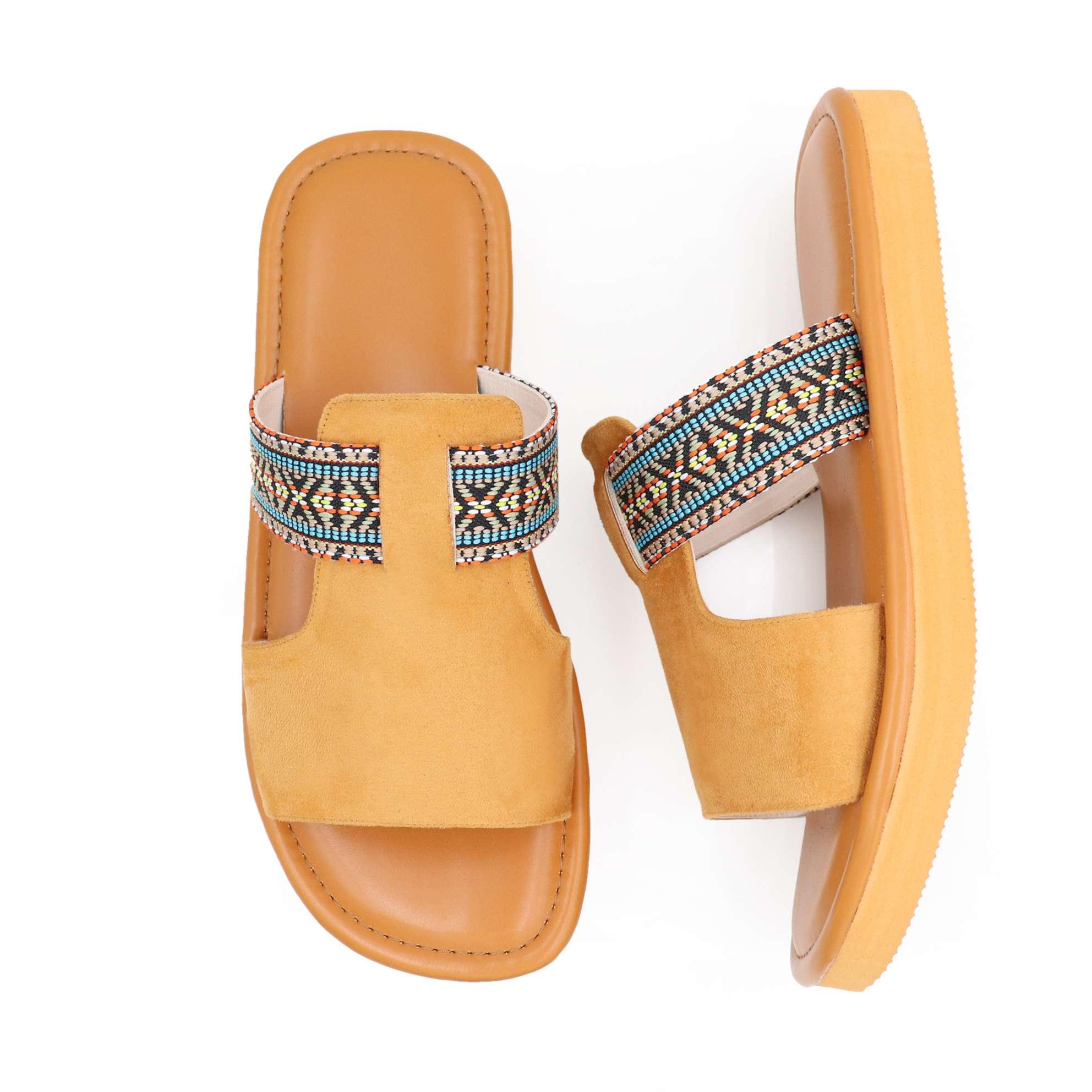 حذاء شرقي جملي 3 حذاء شرقي جملي 3