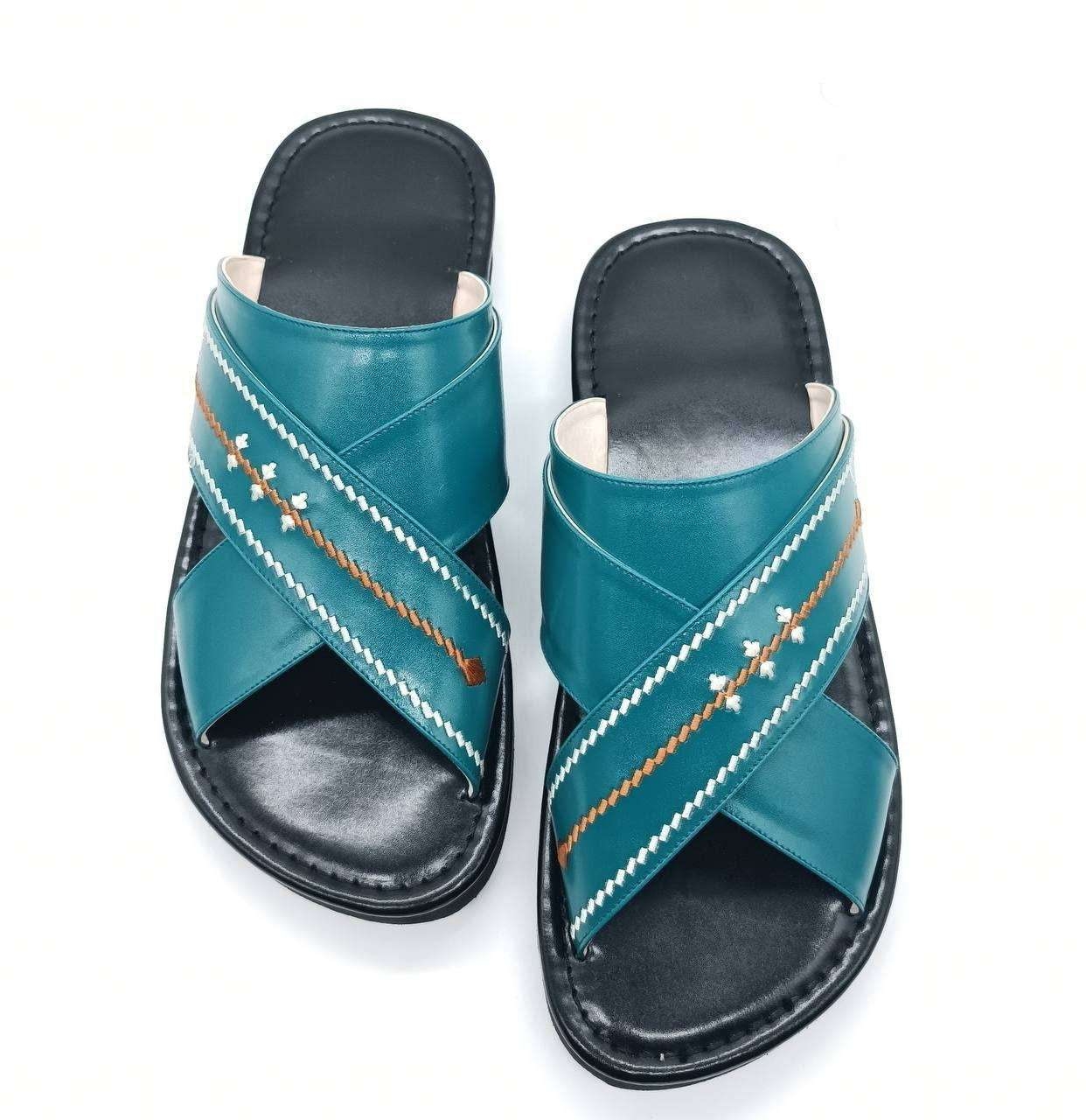 حذاء أخضر بنعال رصاصي 3 حذاء أخضر بنعال رصاصي 3