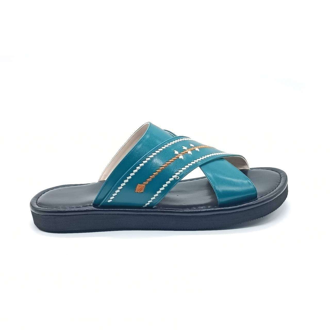 حذاء أخضر بنعال رصاصي 2 حذاء أخضر بنعال رصاصي 2