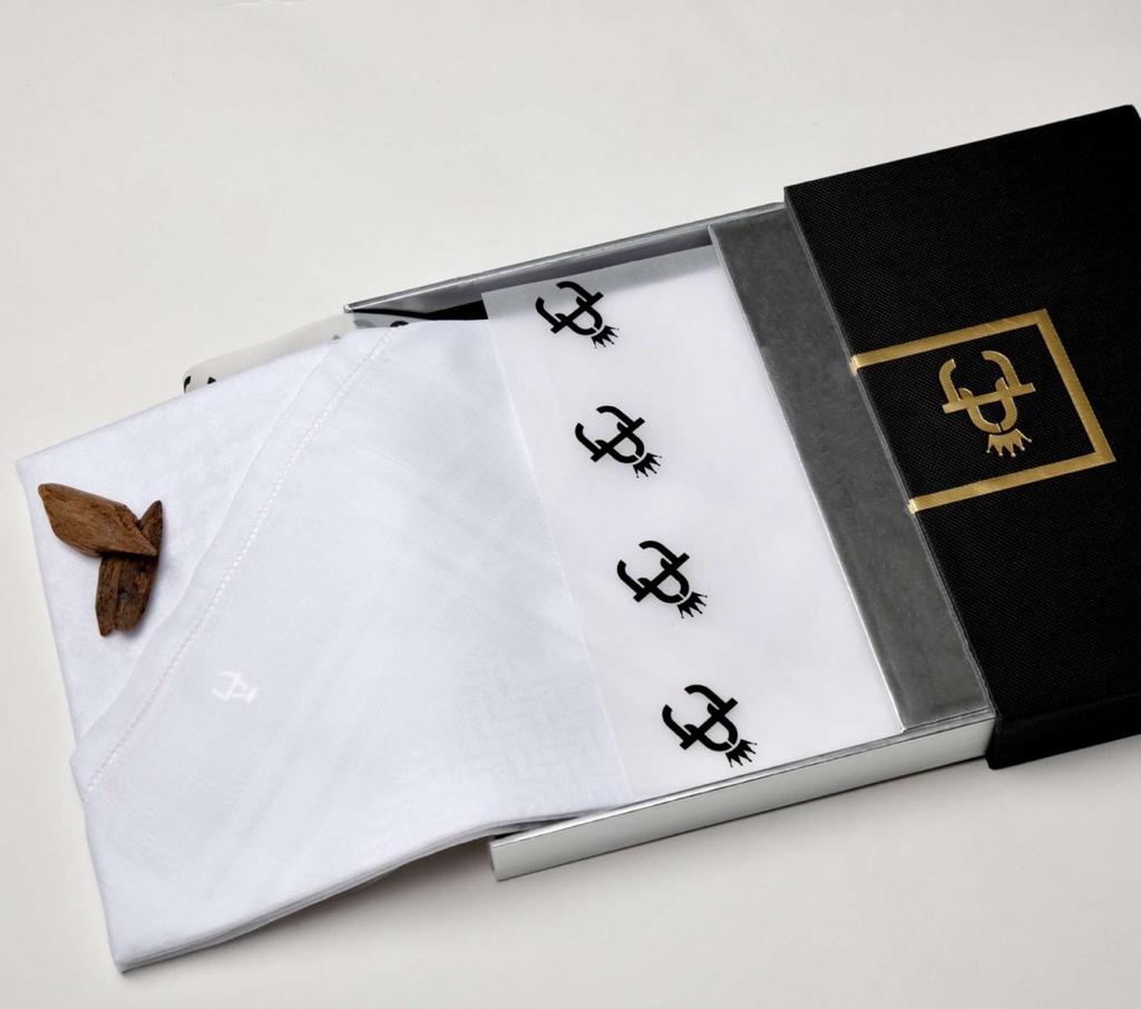 شماغ قطن عالي الجودة لون ابيض1 شماغ قطن عالي الجودة لون ابيض1