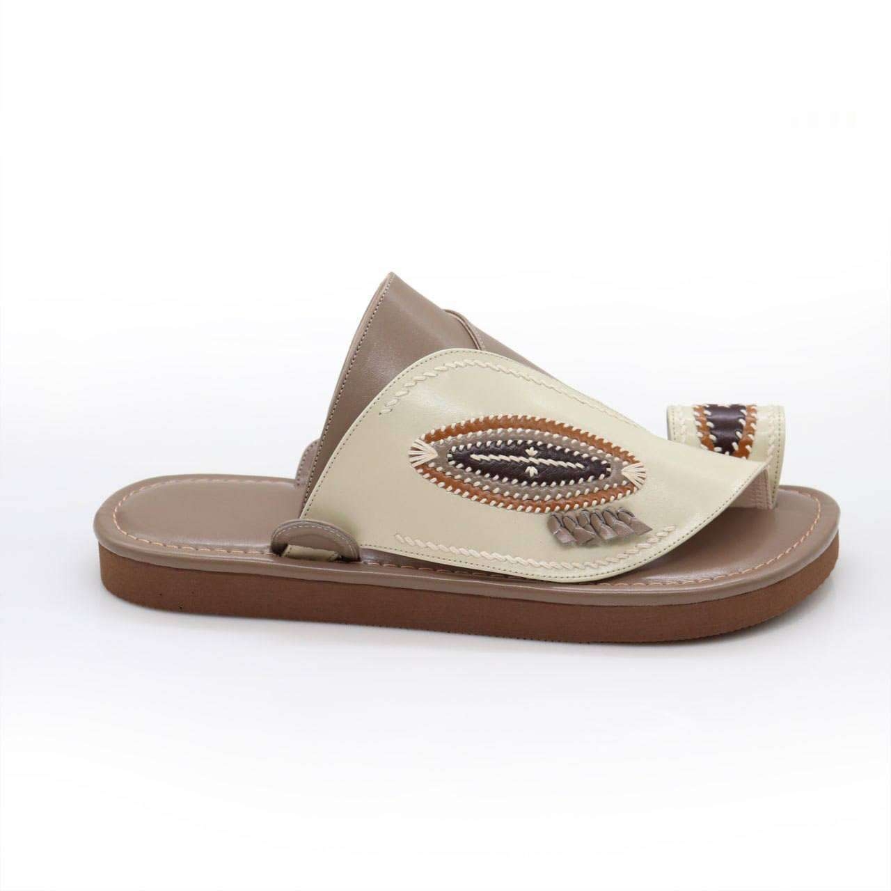 حذاء شرقي مطرز لون بيج3 حذاء شرقي مطرز لون بيج3