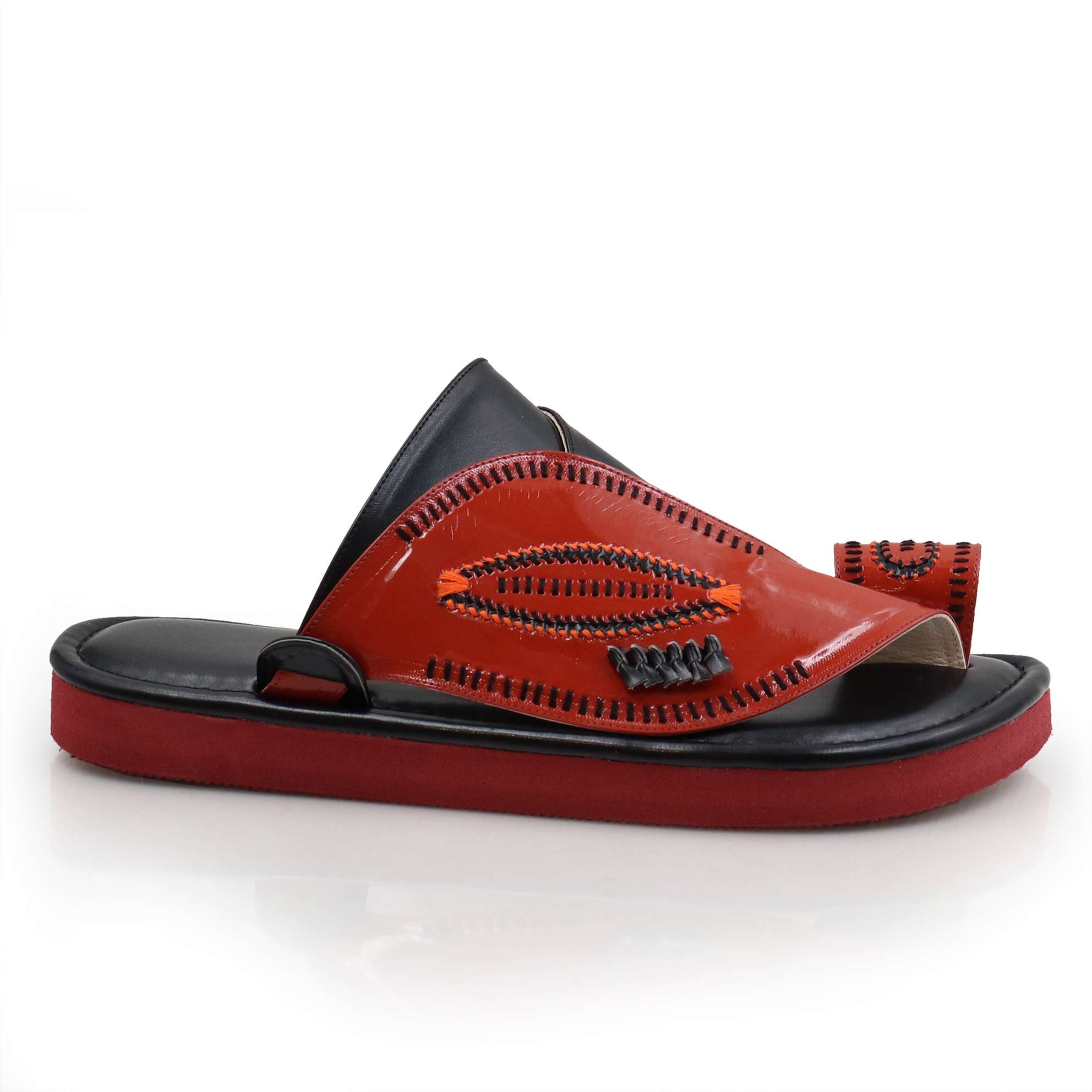 حذاء شرقي مطرز فخم3 حذاء شرقي مطرز فخم3