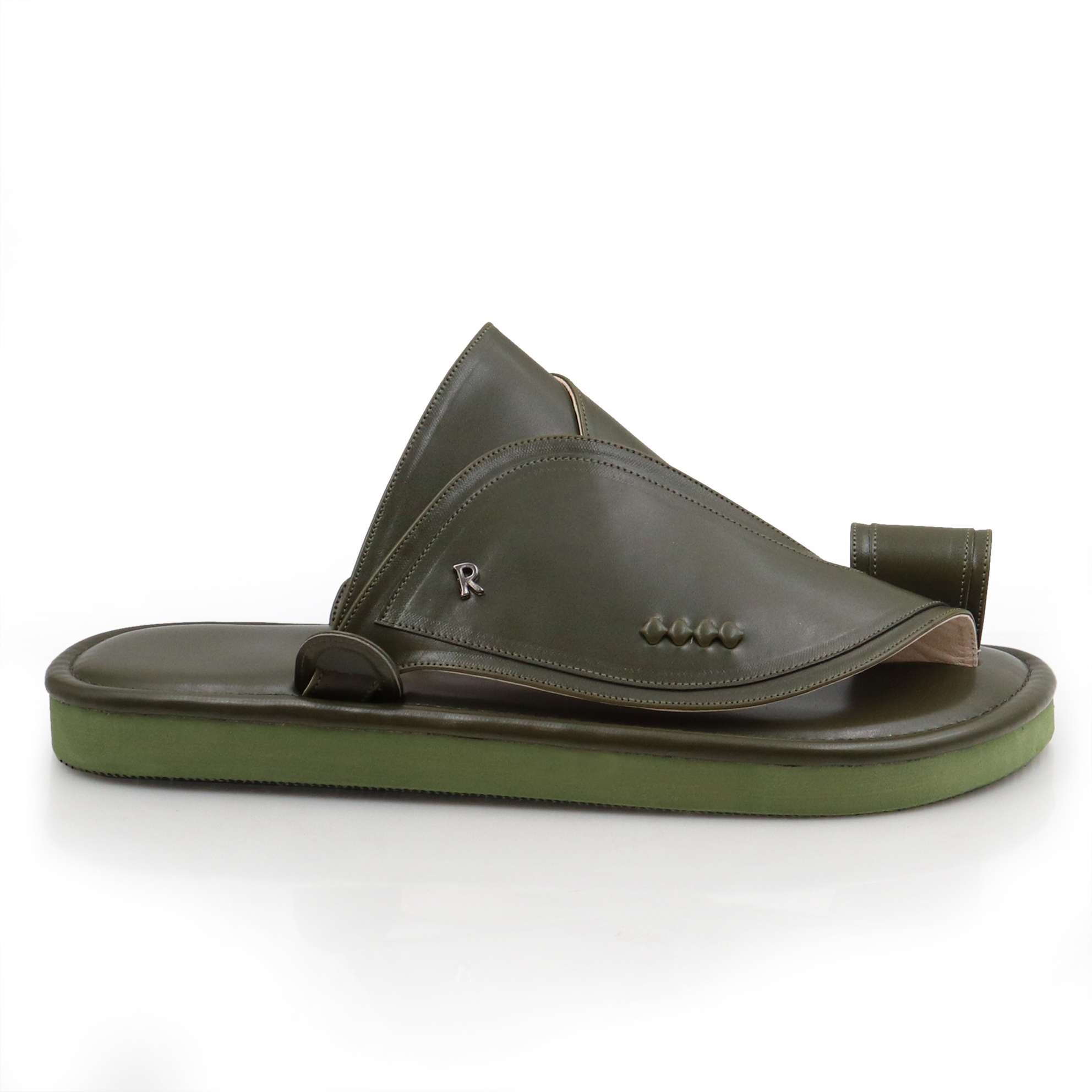 حذاء شرقي رصاصي بنعل أخضر 2 حذاء شرقي رصاصي بنعل أخضر 2