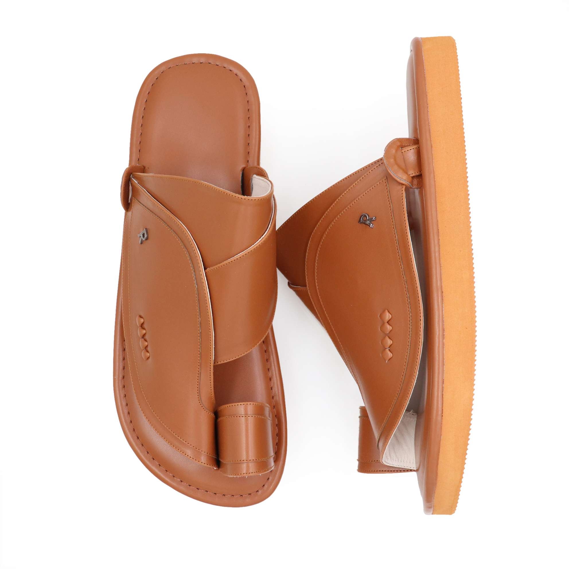 حذاء شرقي جملي جلد 3 حذاء شرقي جملي جلد 3