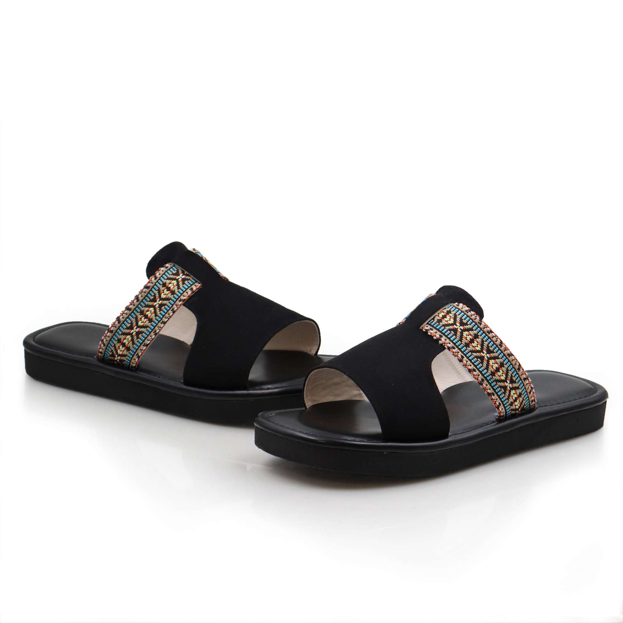 حذاء شرقي سبور حذاء شرقي سبور