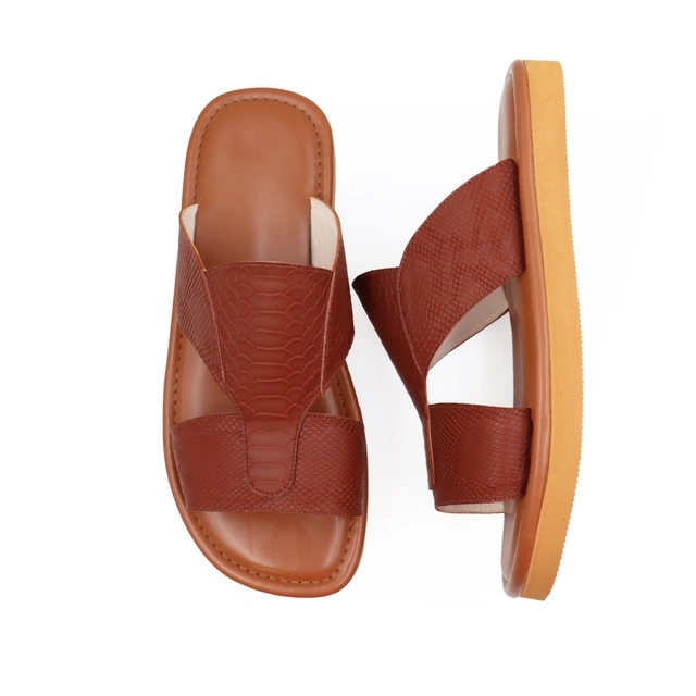 حذاء شرقي جلد طبيعي بني حذاء شرقي جلد طبيعي بني