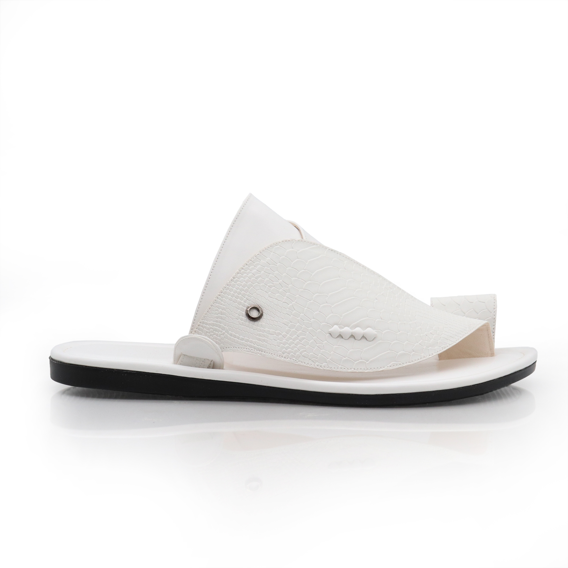 حذاء شرقي طبي ابيض 2 حذاء شرقي طبي ابيض 2