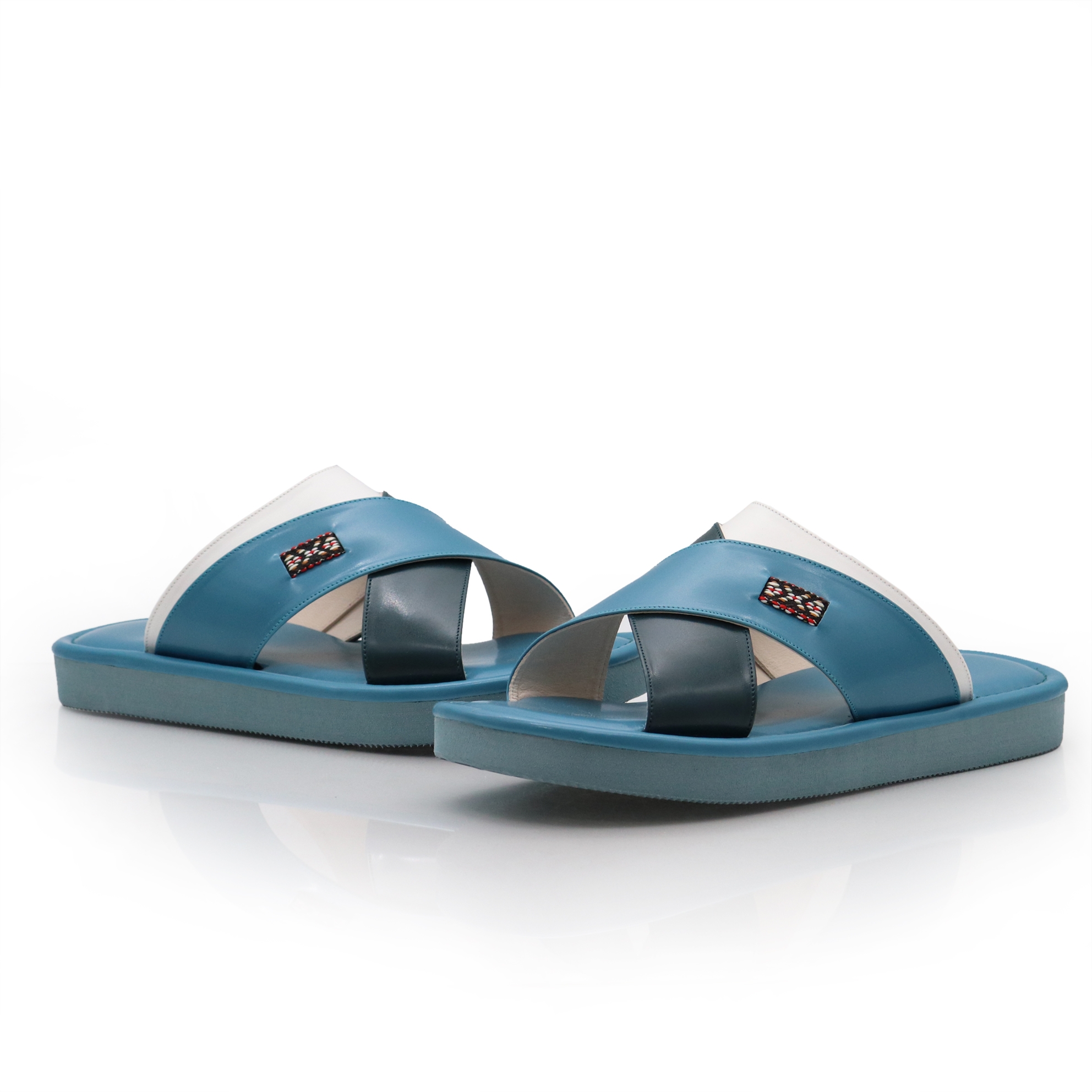 نعال زبيري لبني 3 نعال زبيري لبني 3