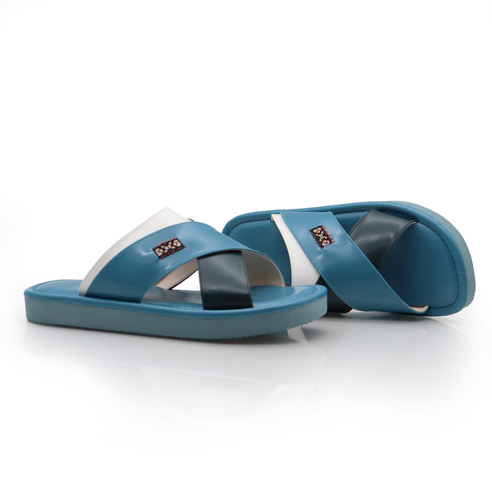 نعال زبيري لبني 2 نعال زبيري لبني 2