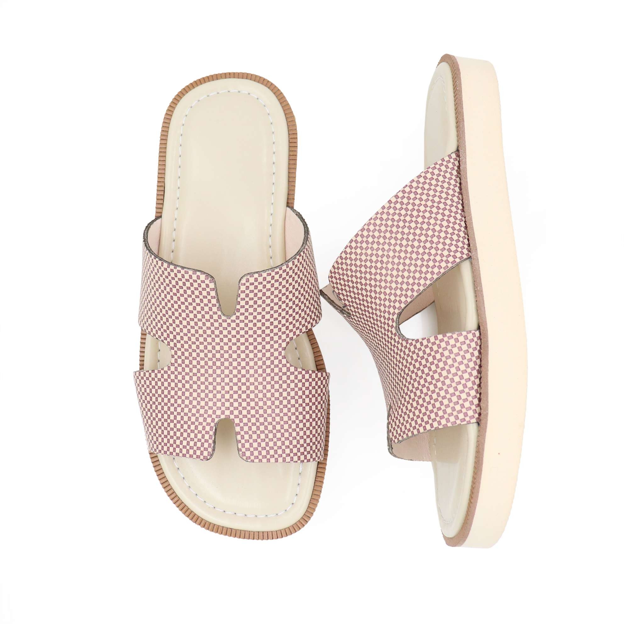 حذاء جلد ابيض في احمر 3 حذاء جلد ابيض في احمر 3