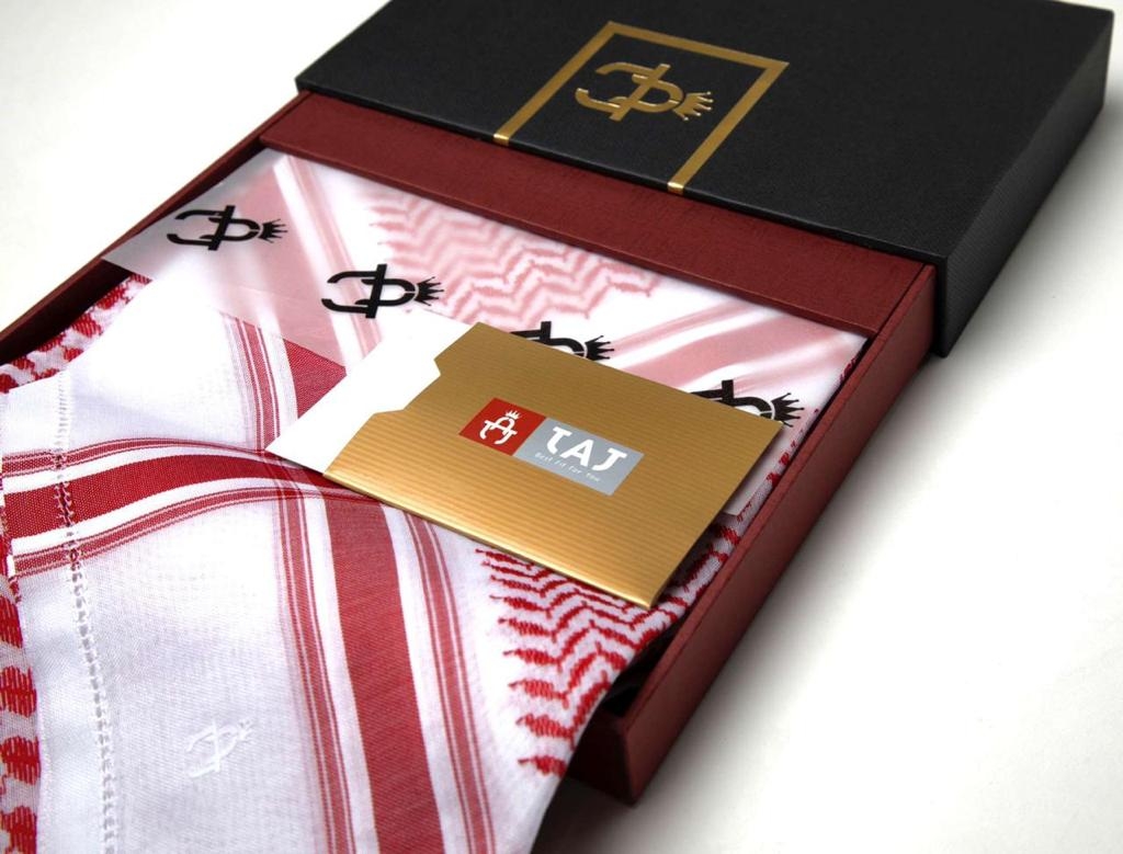 شماغ قطن عالي الجودة مخطط بلون بالاحمر 1 شماغ قطن عالي الجودة مخطط بلون بالاحمر 1