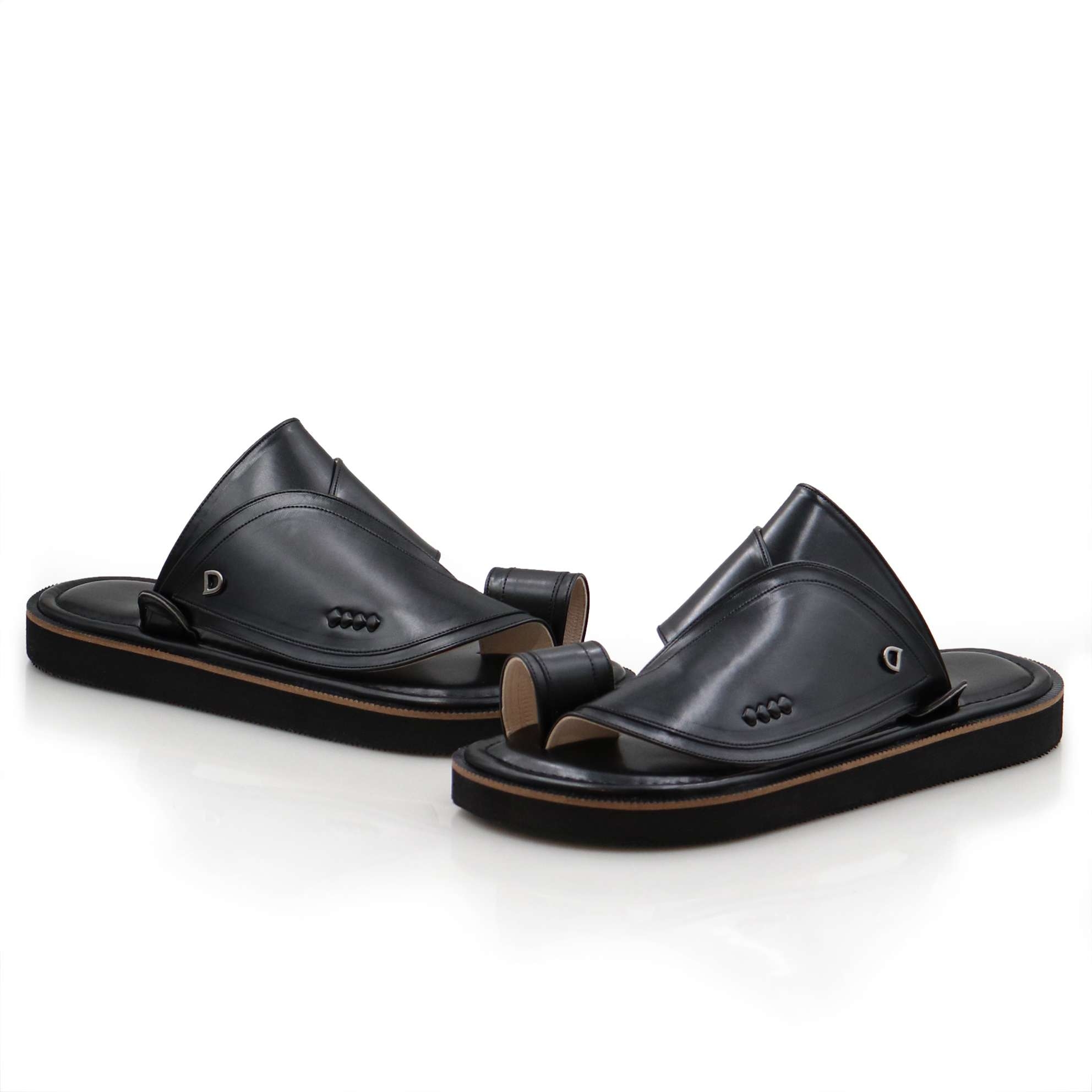 1 حذاء شرقي سادة رصاصي 1 حذاء شرقي سادة رصاصي