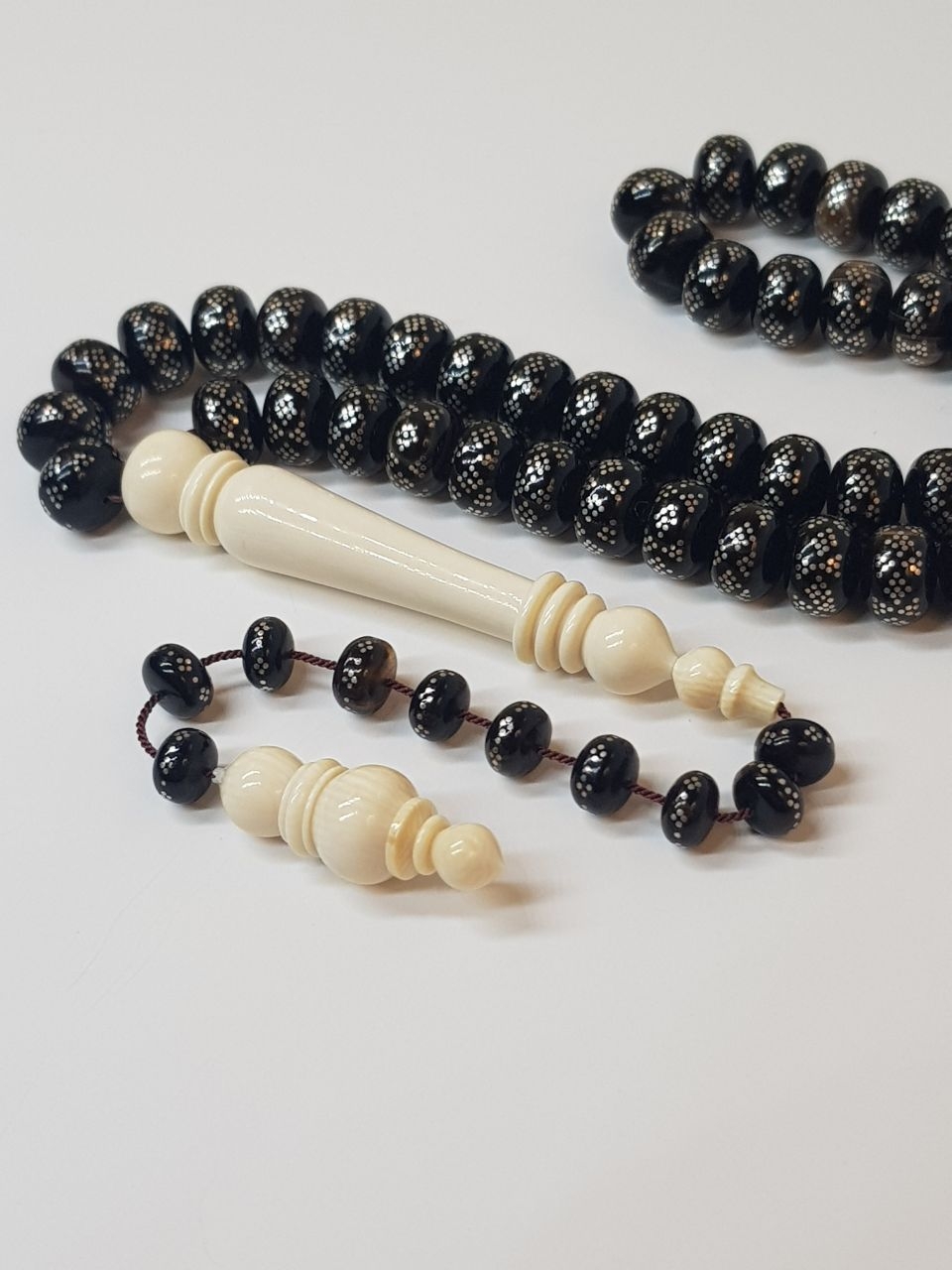 سبحة ظهر سلحفاة مع عاج مطعم فضة سبحة ظهر سلحفاة مع عاج مطعم فضة