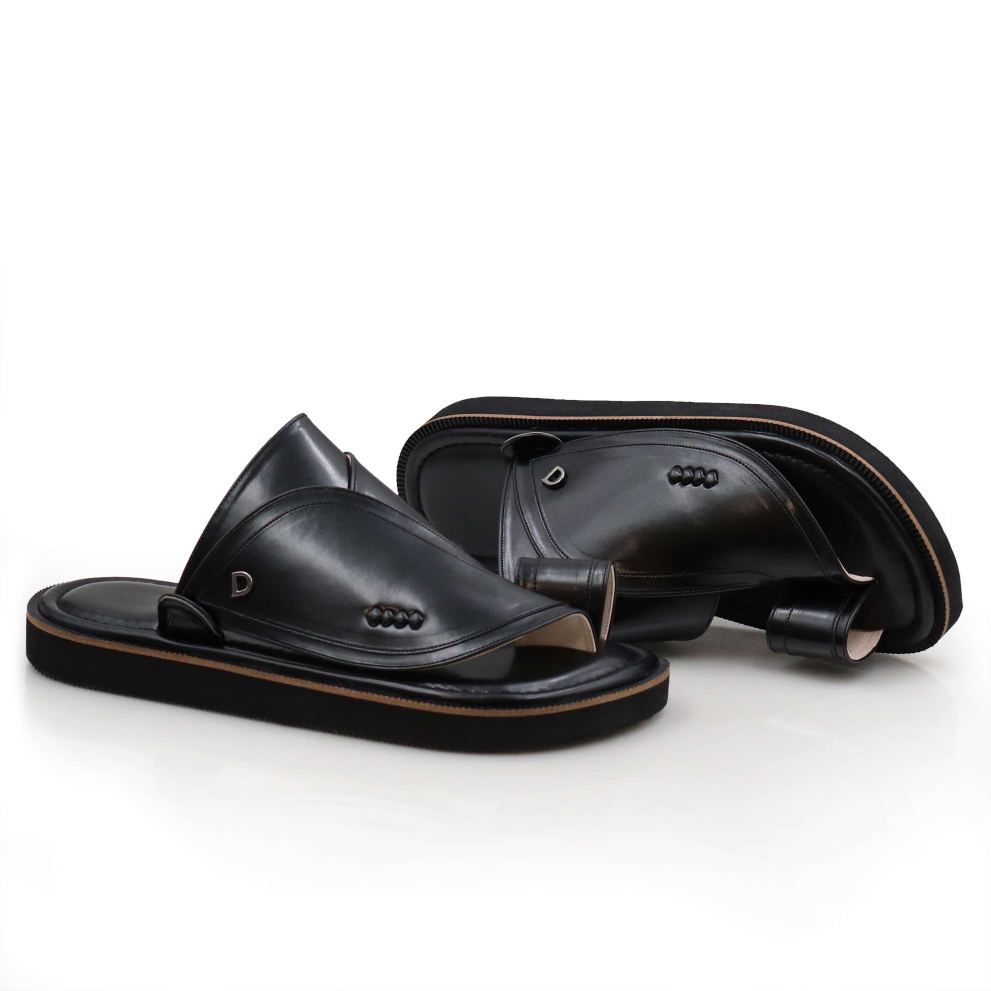 حذاء شرقي سادة رصاصي 2 حذاء شرقي سادة رصاصي 2