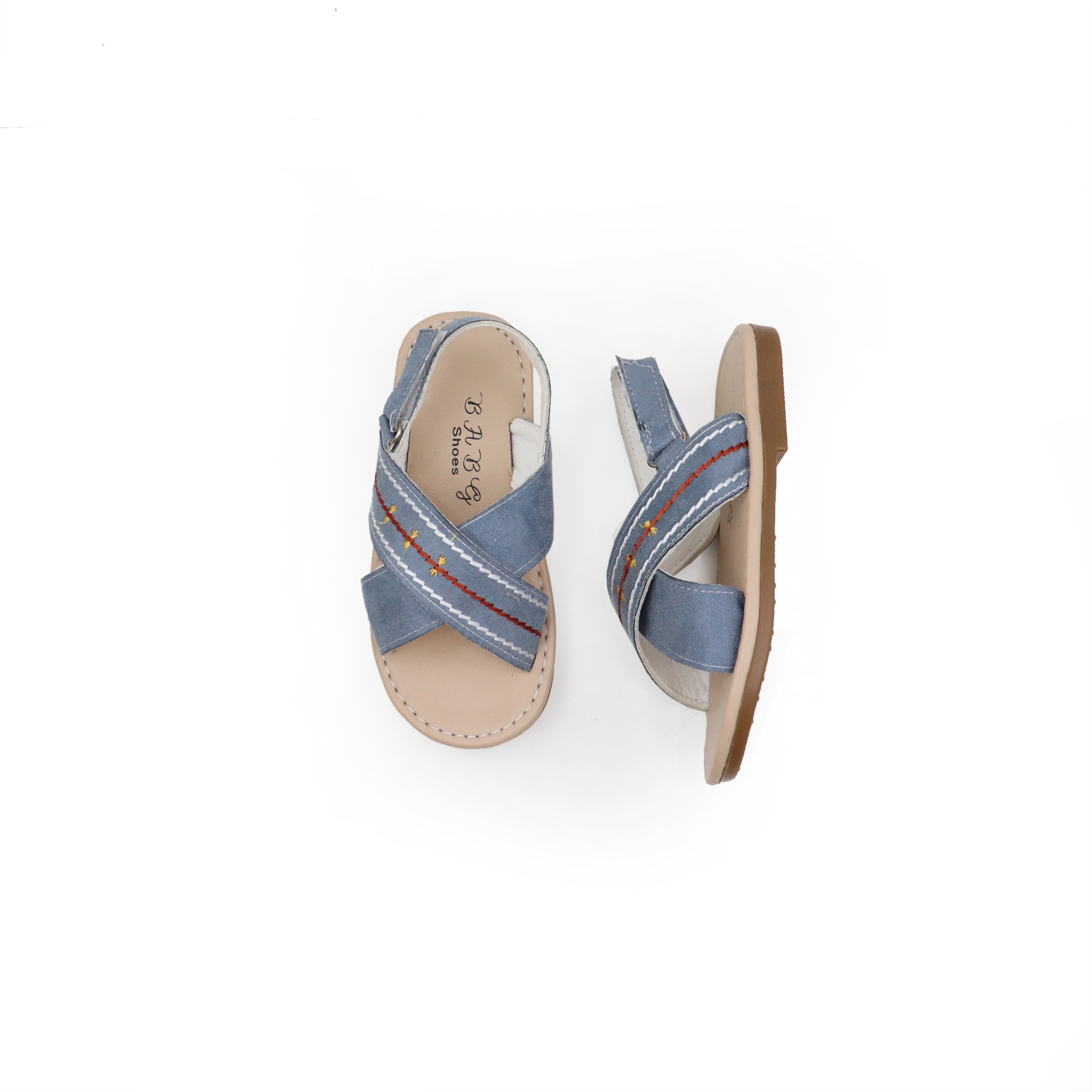 حذاء ولادي مطرز رمادي حذاء ولادي مطرز رمادي