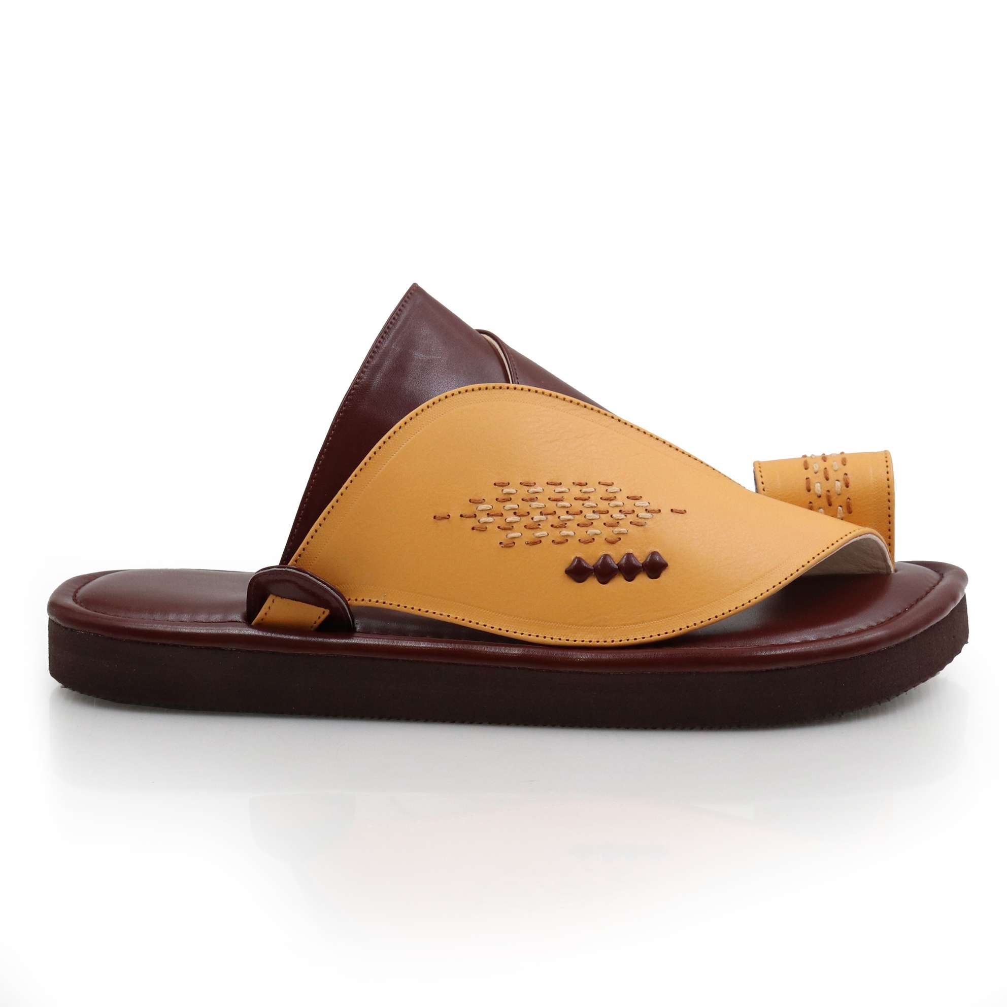 حذاء شرقي مطرز اصفر3 حذاء شرقي مطرز اصفر3