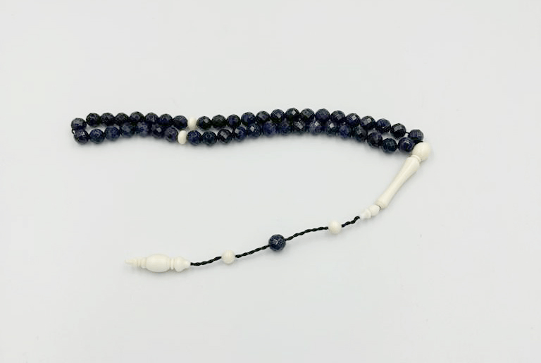 عقيق محجر مع عاج ازرق 33 خرزة عقيق محجر مع عاج ازرق 33 خرزة