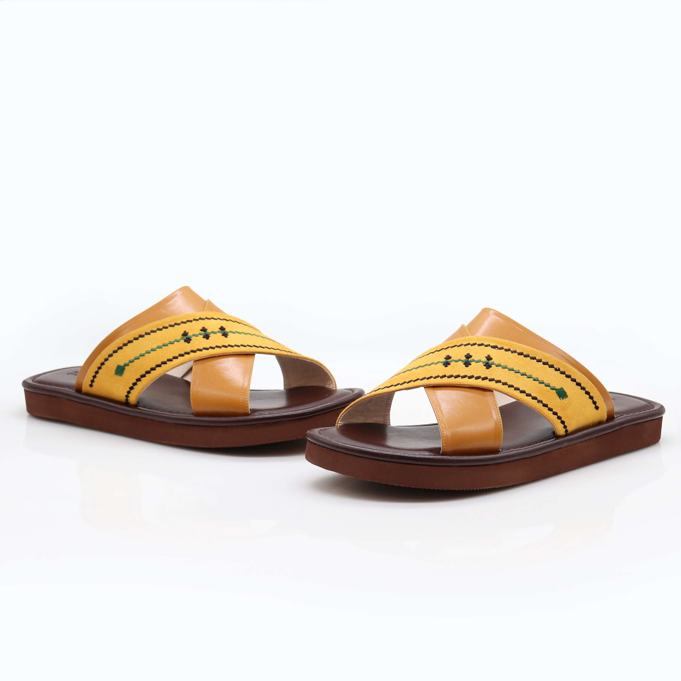 نعال زبيري نعال زبيري