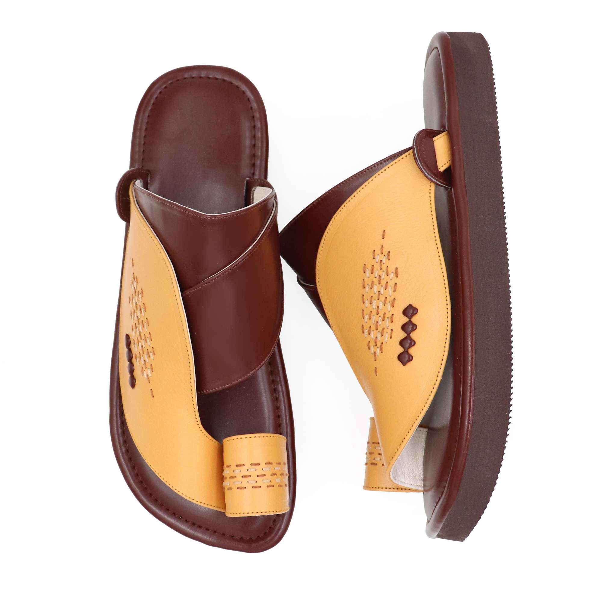 حذاء شرقي مطرز اصفر4 حذاء شرقي مطرز اصفر4