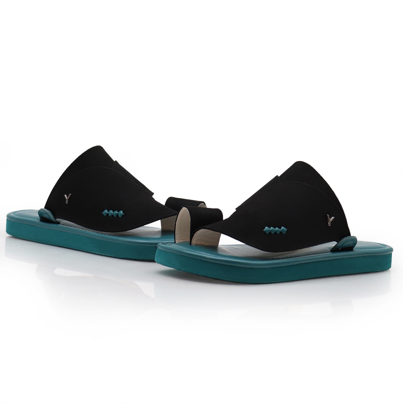 حذاء شرقي سادة اسمر حذاء شرقي سادة اسمر