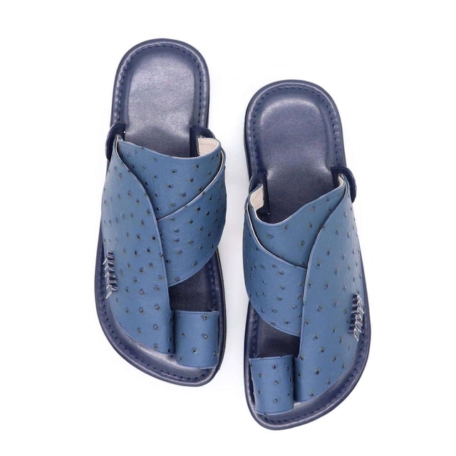 حذاء شرقي سادة كحلي اصبع 1 حذاء شرقي سادة كحلي اصبع 1