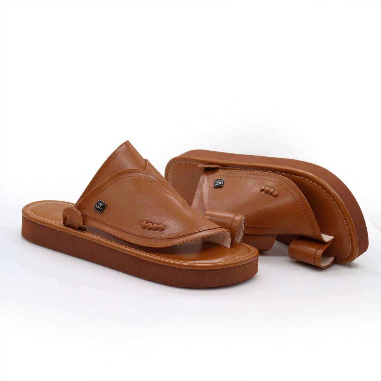 حذاء شرقي سادة جلد جملي 1 حذاء شرقي سادة جلد جملي 1