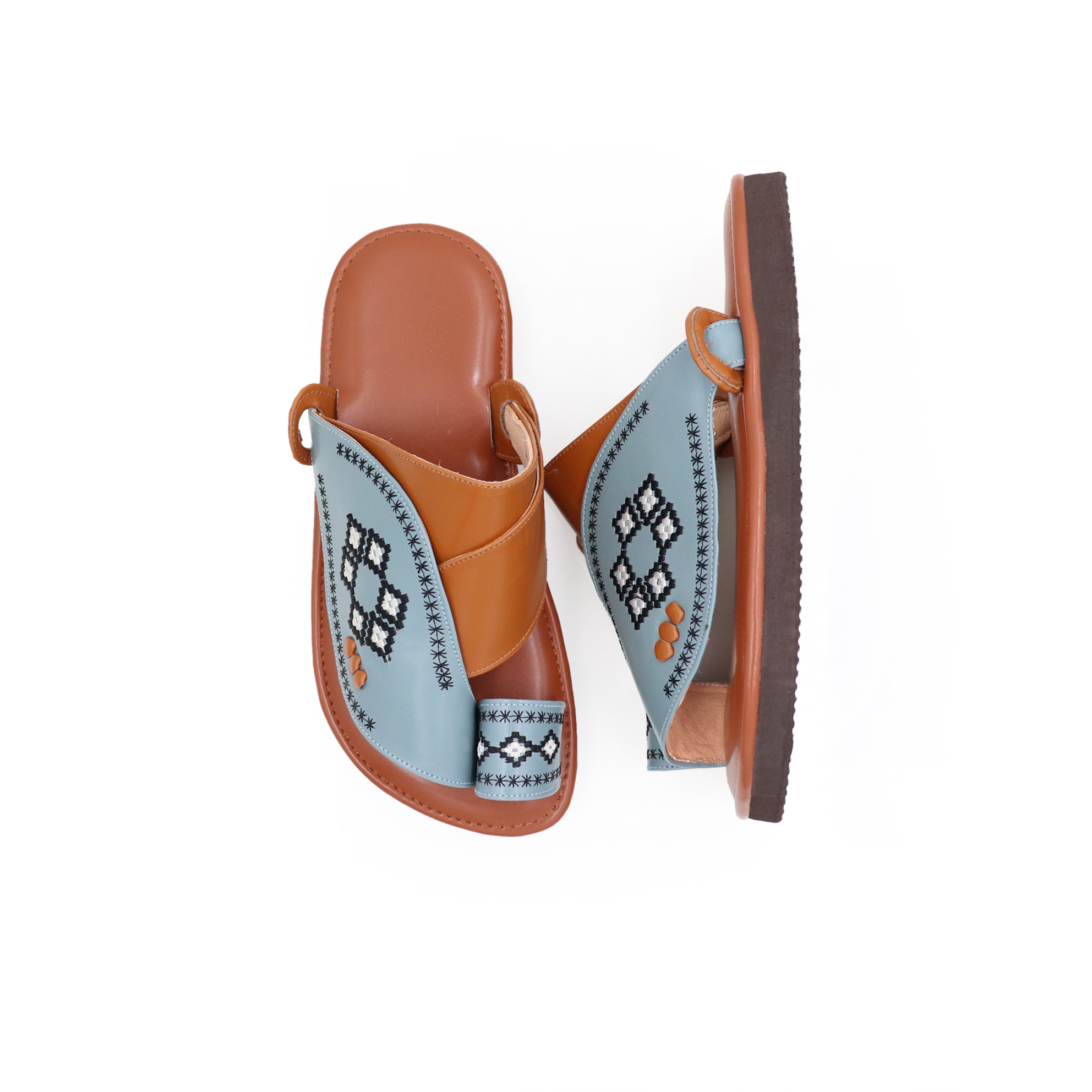 حذاء ولادي شرقي مطرز برتقالي حذاء ولادي شرقي مطرز برتقالي