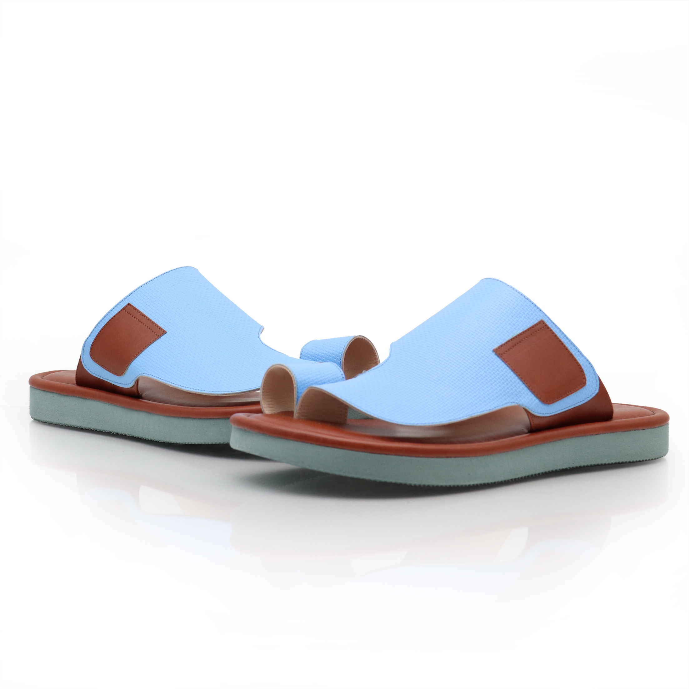 حذاء شرقي كاجوال بأصبع حذاء شرقي كاجوال بأصبع