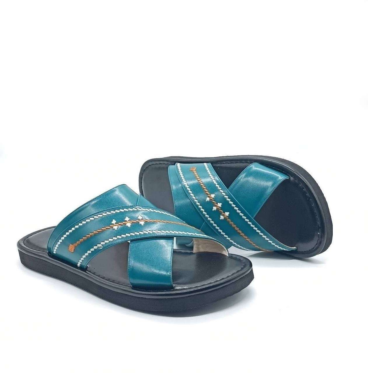 حذاء أخضر بنعال رصاصي 1 حذاء أخضر بنعال رصاصي 1