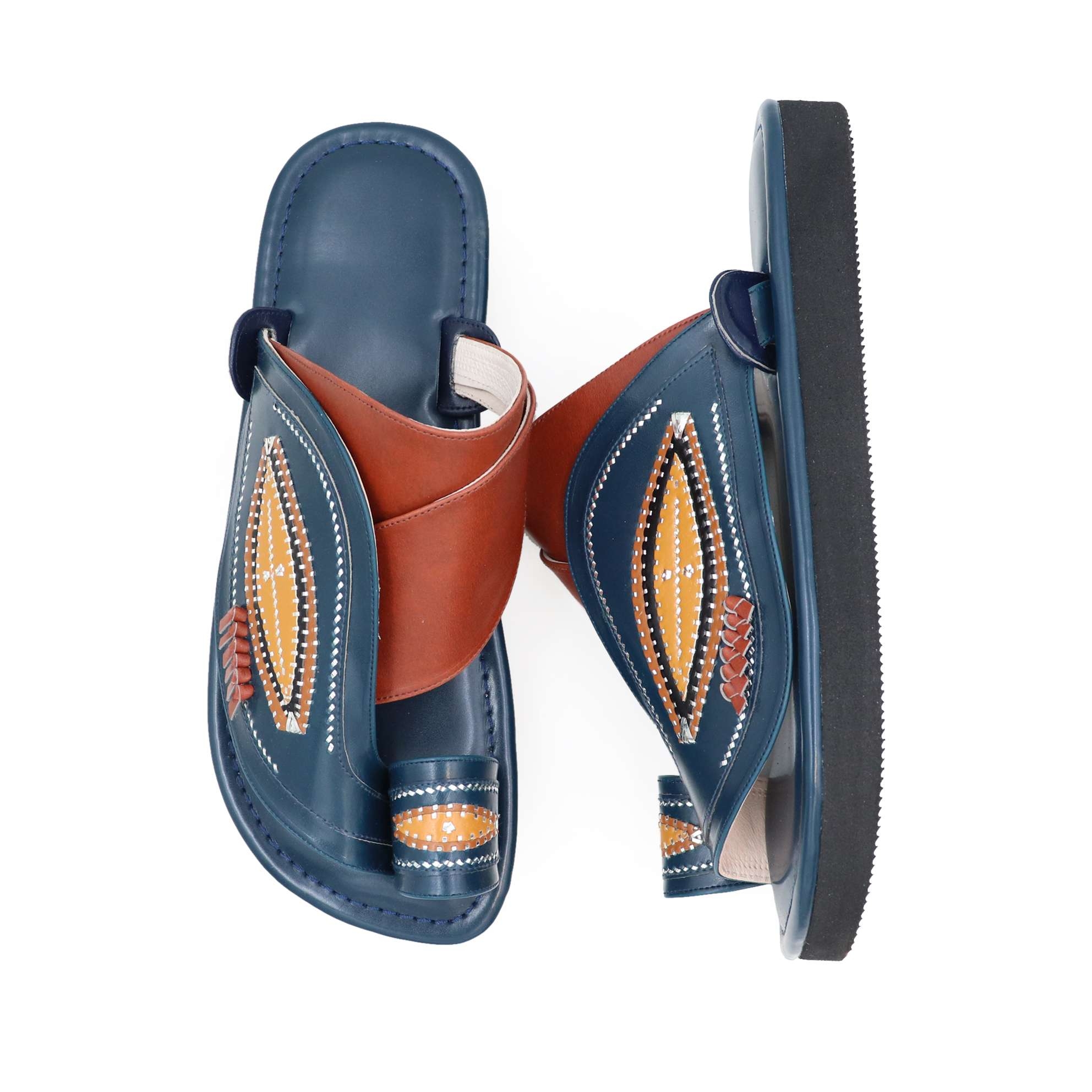 حذاء شرقي مطرز اسود4 حذاء شرقي مطرز اسود4